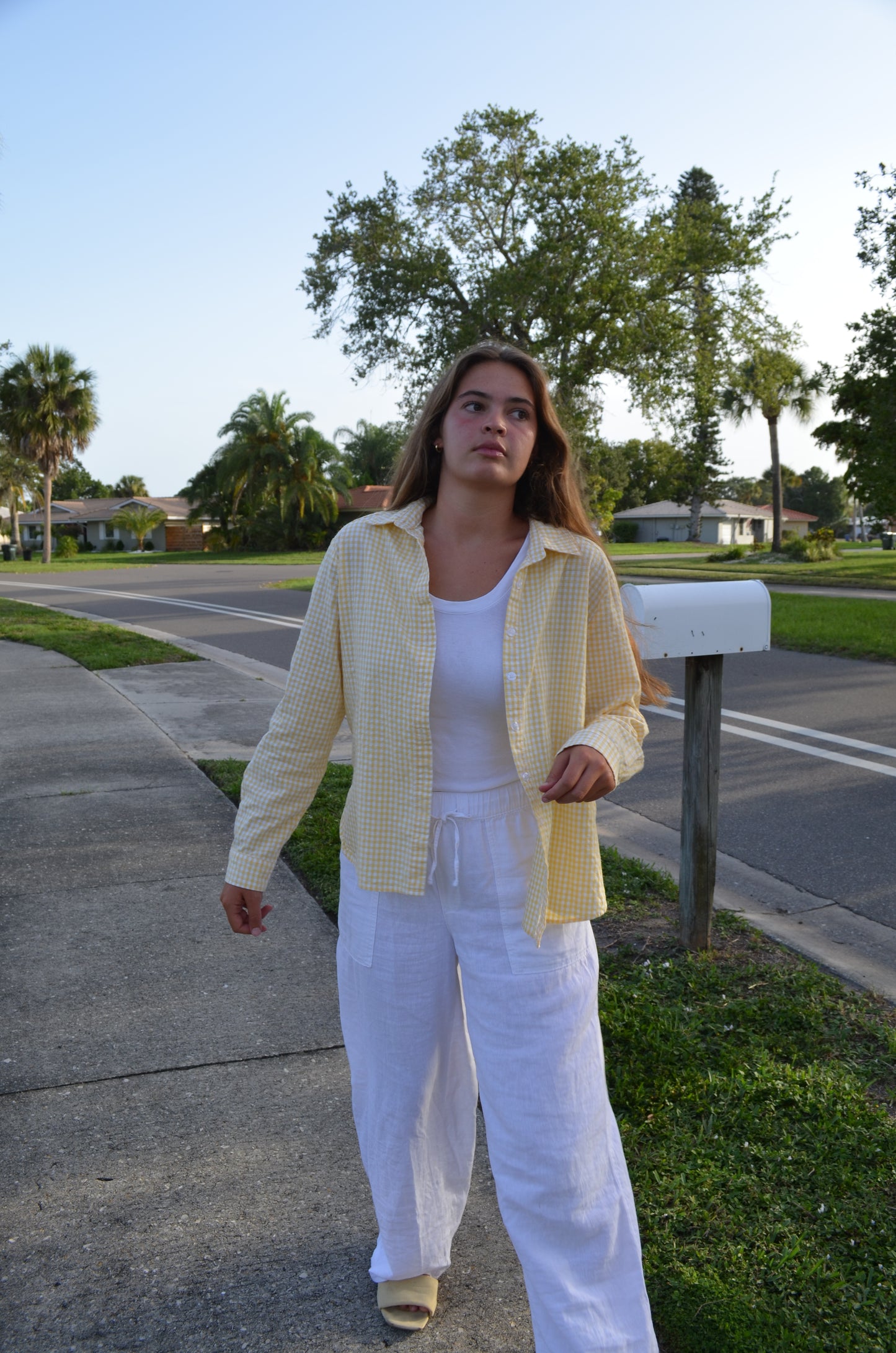 Sol del Sur Button Down